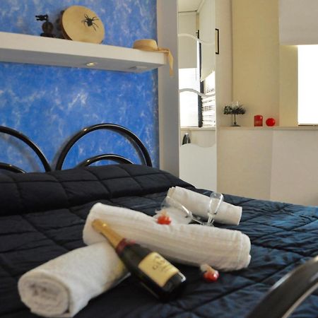 مبيت وإفطار ليتشي Lo Specchio Del Salento المظهر الخارجي الصورة
